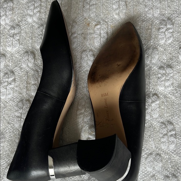 Elegant Black Women's Heels - Picture 6 of 6